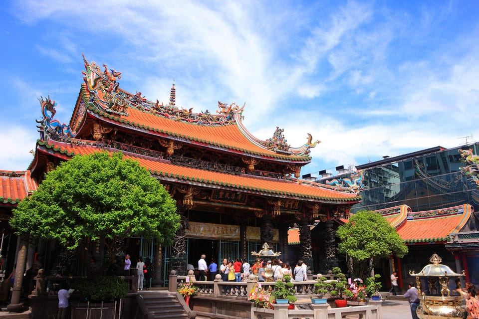 4 Days Private Tour Taipei, Jiufen, Sun Moon Lake & Taichung - Pricing and Inclusions