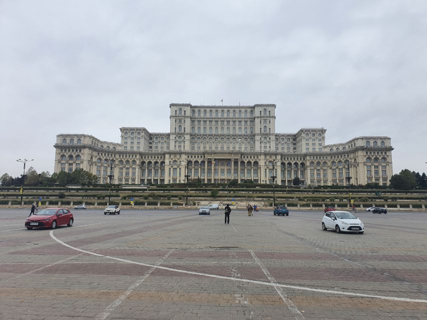 6h Communism Tour in Bucharest With Ceausescu Mansion - Customer Reviews