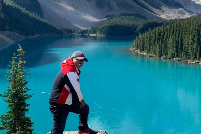 Banff & Yoho Parks | Lake Louise | Moraine Lake | Emerald Lake - PRIVATE TOUR - Pricing and Booking Details