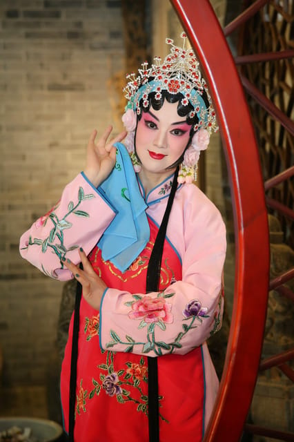 Beijing Night Tour Of Peking Opera With Hotel Pickup - Frequently Asked Questions