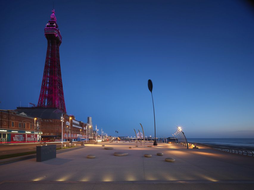 Blackpool: Tower Eye Entry Ticket - Glass Floor SkyWalk Platform