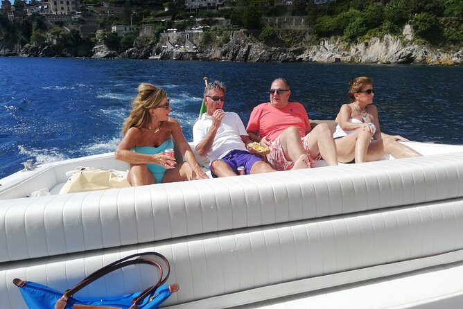 Boat Tour Throughout the Amalfi Coast Amalfi and Positano - Relaxation and Lasting Memories