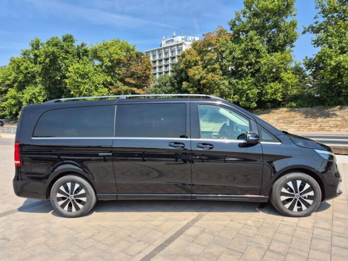 Budapest: Airport to Hotel Private Transfer by Electric Car - How to Book