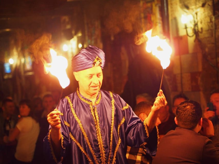 Budapest: Medieval Dinner Show With Drinks - Tips for Enjoying Your Visit