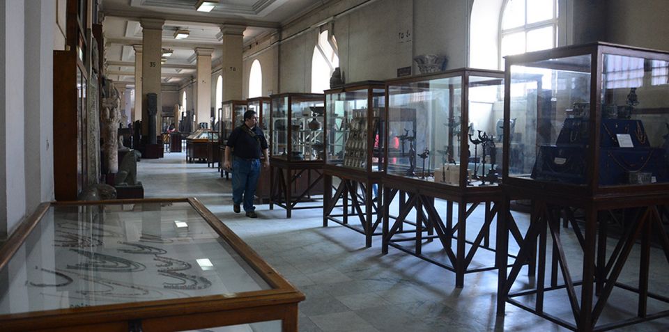 Cairo/Giza: Egyptian Museum and Khan El-Khalili Guided Tour - Tips for Travelers