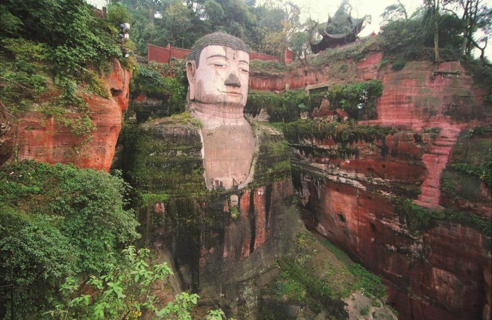 Chengdu Private Tour of Leshan Buddha and Panda Base - Cancellation Policy