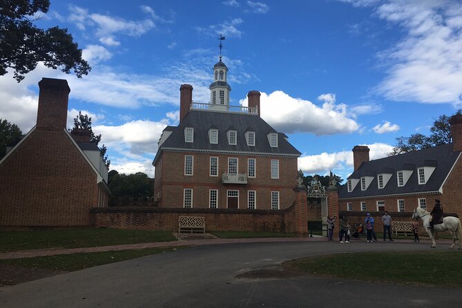 Colonial History Tour in Williamsburg Virginia