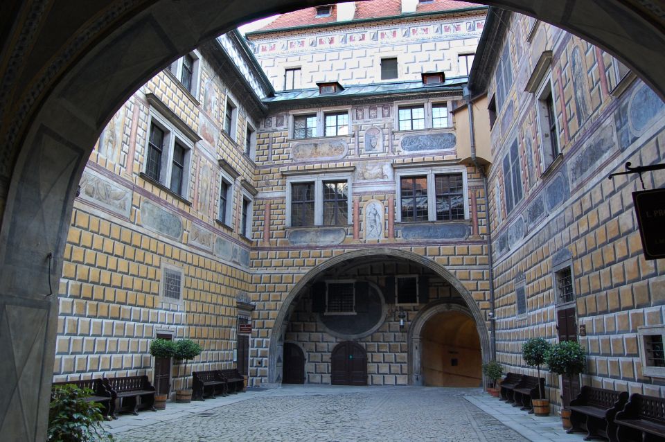 Czech Krumlov: 2 Hour Private Walking Tour With Guide - Frequently Asked Questions