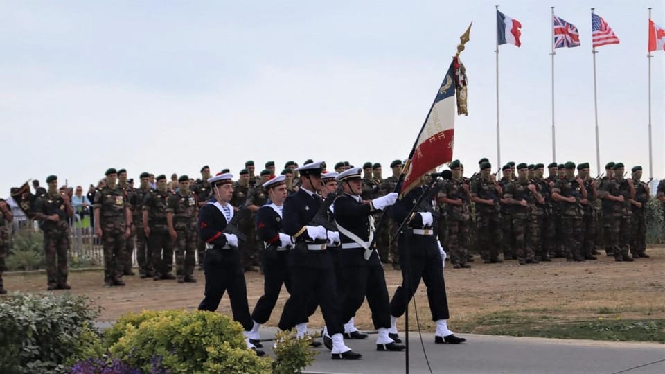 DDAY American Experience - the Complet Private Tour - Tour Guide Languages