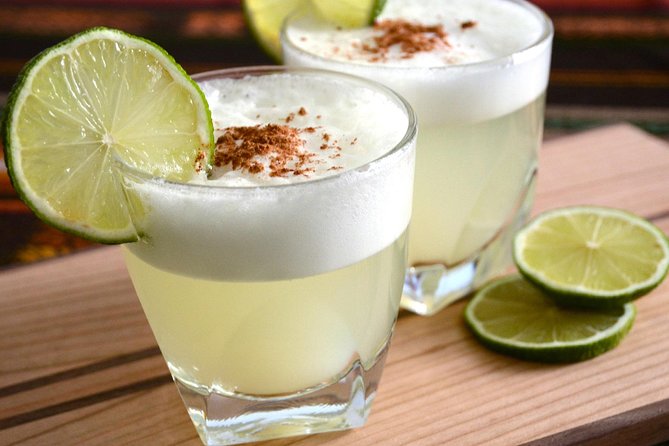 Explore Lima With Ceviche and Pisco Classes in the Historic Center - Knowledgeable and Friendly Guides