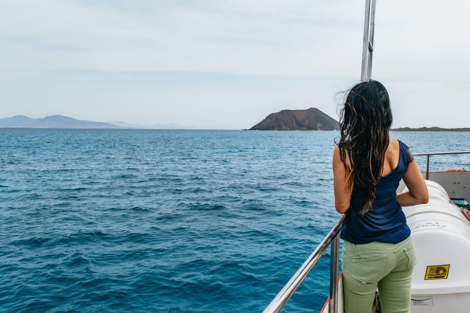 From Corralejo: Round-Trip Ferry Transfer to Lobos Island - Booking and Cancellation Policy