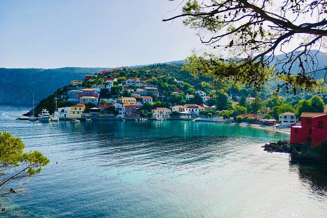 Full-Day Assos & Fiscardo Island Tour in Kefalonia - Fiscardo: Charming Seaside Town