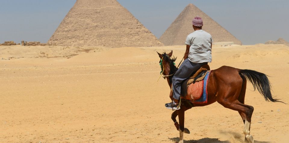 Giza: Arabian Horse Tour Around the Giza Pyramids - Nearby Attractions