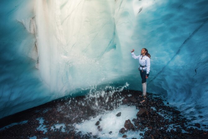 Glacier and Ice Cave Private Photoshoot - 15 Shot Photo Package - Additional Tour Information