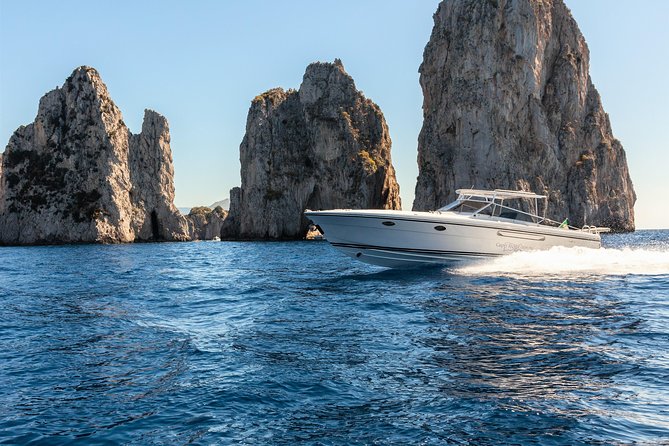 Half Day Around Capri by Itama 38 Speedboat - Viator Service Reliability