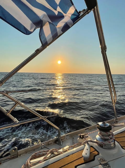 Heraklion: Sailing Cruise to Dia Island With Drinks and Meal - Booking and Payment Options