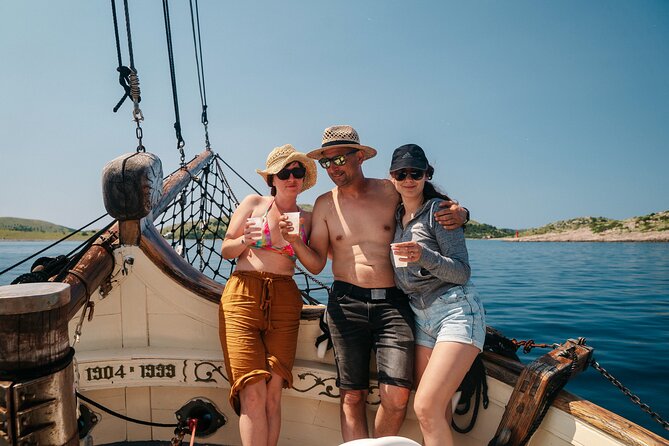 Highlights of Kornati by Traditional Sail Boat - Viators Service Commitment