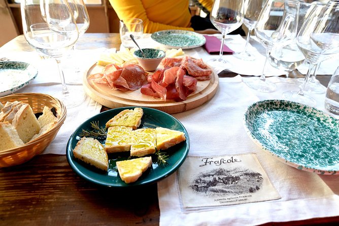 Hike & Wine Tour - Authentic Local Flavors