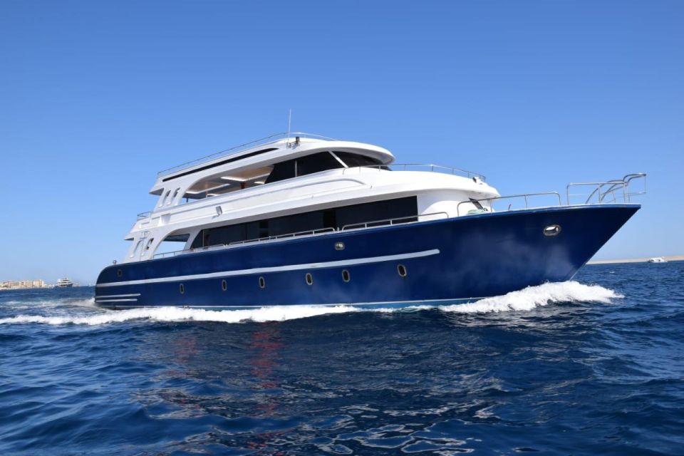 Hurghada: Luxury Private Yacht With Optional Lunch & Drinks - Nearby Attractions