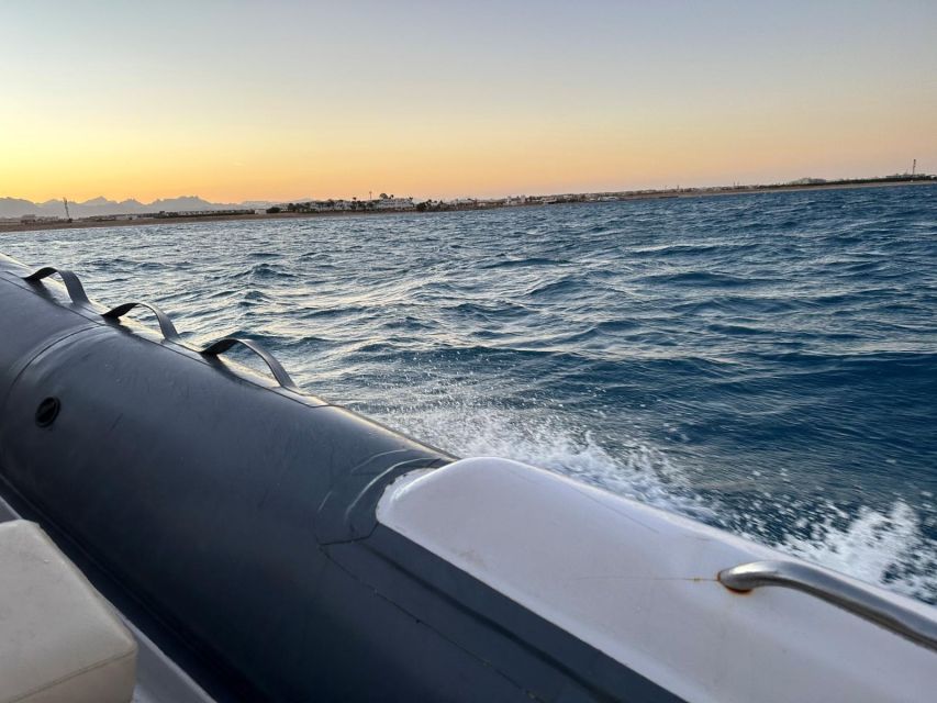 Hurghada: Private Sunset Boat Trip With Snorkel and Transfer - Tips for a Great Experience