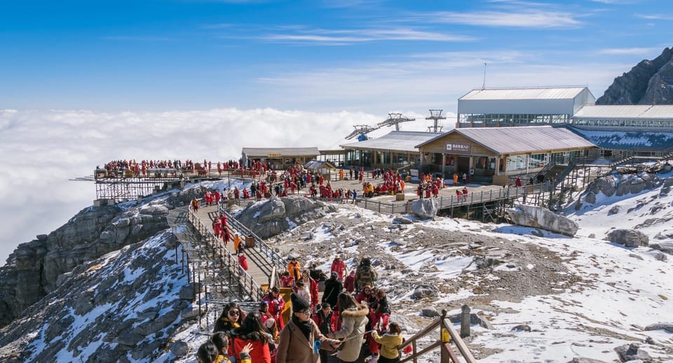 Lijiang Tour to Jade Dragon Snow Mountain W/Cable Car & Show - Package Pricing