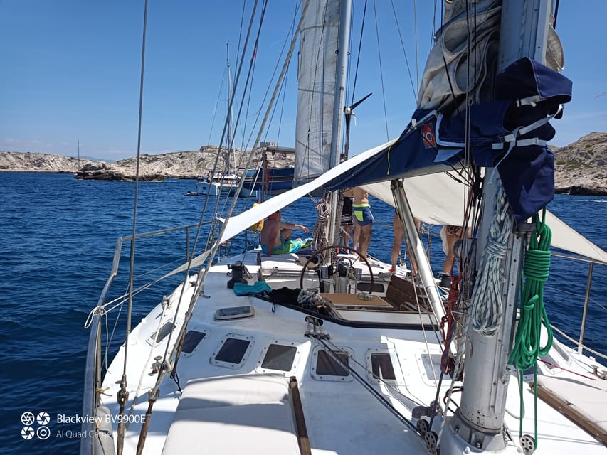 Marseille: Frioul Calanques Sailing Day Trip With Swimming - Booking and Cancellation Policy