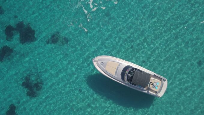 Mykonos: Half-Day Luxury Private Cruise - Exploring Rinia and Delos