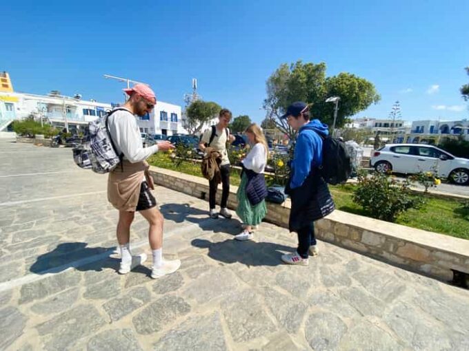 Parikia: Private Hercules Treasure Hunt & Tour W/ Food Stops - Capturing Picturesque Views