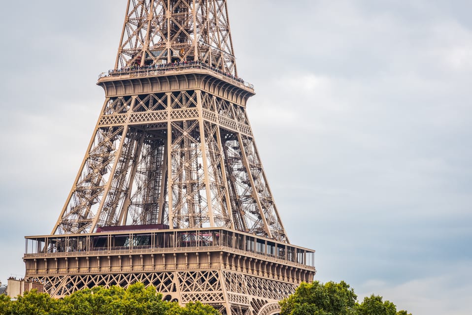 Paris: Eiffel Tower Elevator 2nd Level and Summit Access - Plan Your Visit