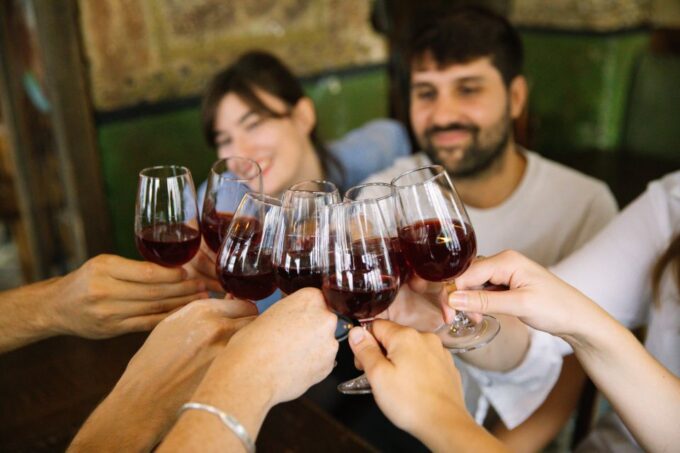 Paris: Latin Quarter Food and Wine Walking Tour at Sunset - Tour Highlights