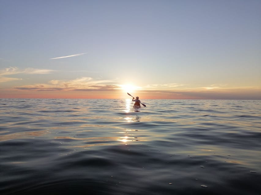 Poreč: Sea Kayaking Sunset Tour - Tour Timing