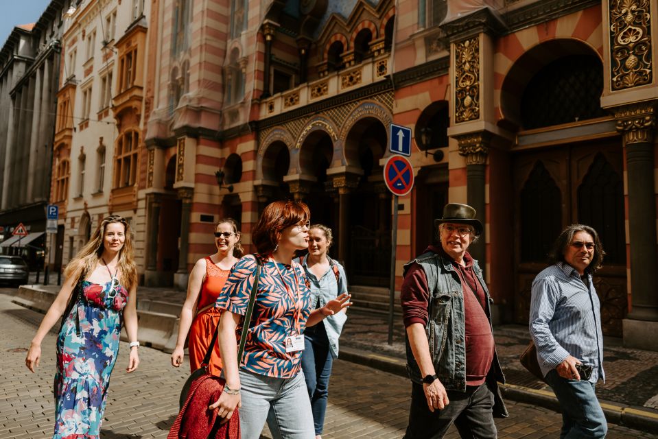 Prague: 3h Private Jewish Quarter Walking Tour, Coffee Incl. - Explore Pragues Jewish Heritage