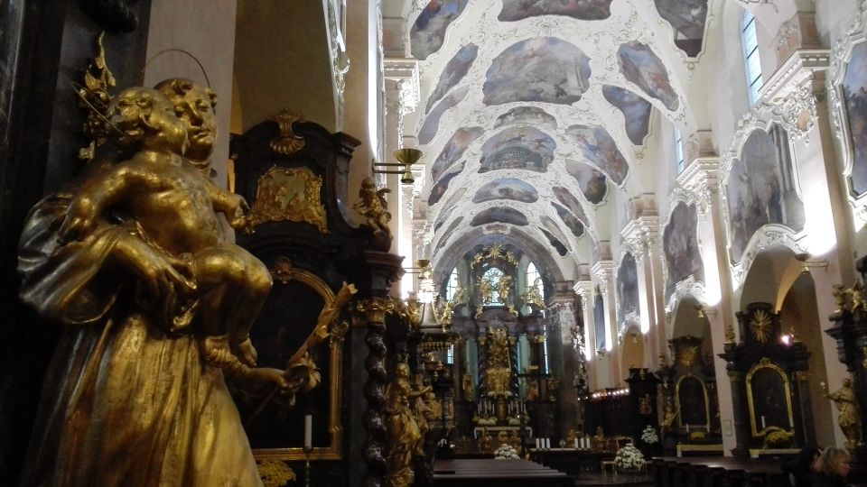 Prague Half-Day City Tour by Car - Tour Features and Feedback