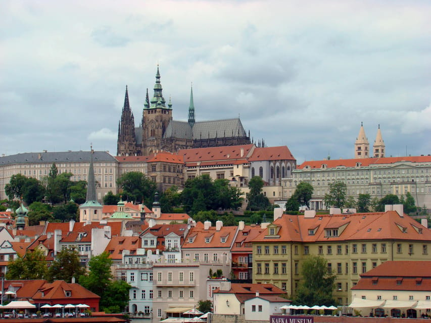 Prague: Highlights of Prague Private Half-Day Tour by Car - Important Considerations