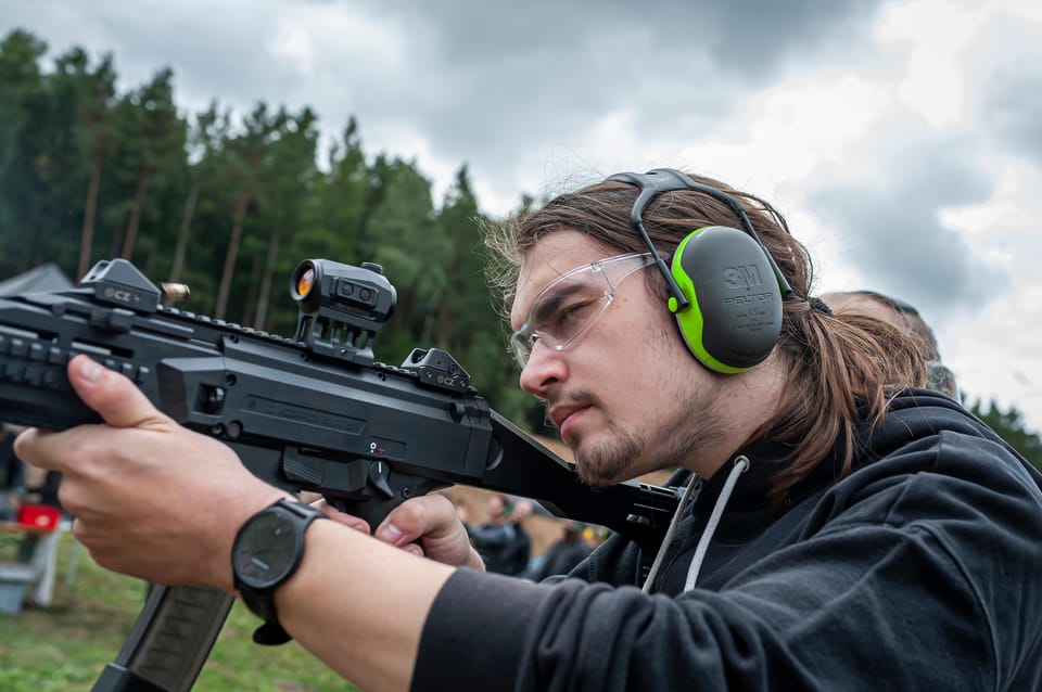 Prague: Outdoor Shooting Experience With up to 10 Guns - Preparing for the Shooting Session