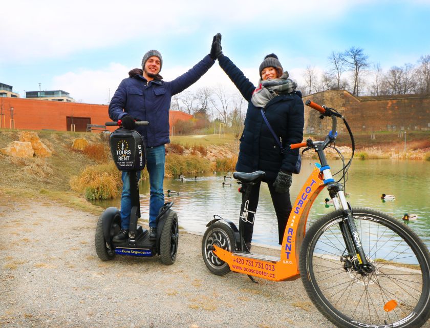 Prague: Tour by Electric Scooter or Cruiser Ebike - Advantages of Electric Mobility