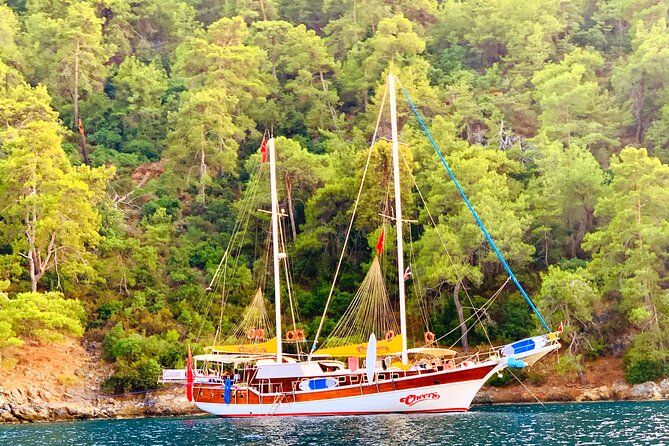 Private Blue Cruise With Cheers Yachting in Turkey - Onboard Experience