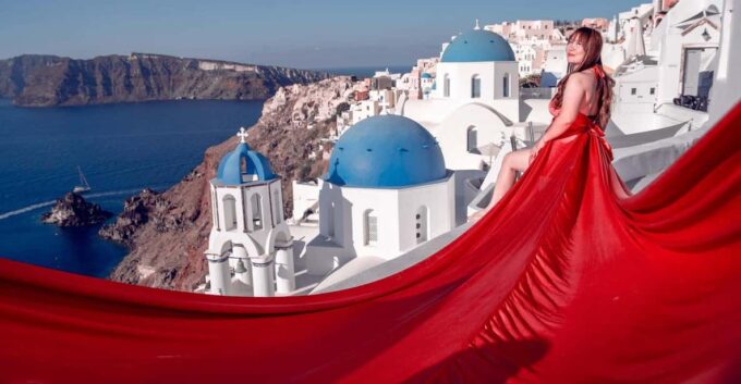 Santorini: Private Flying Dress Photoshoot - Unforgettable Memories