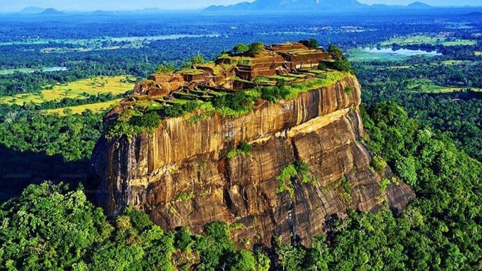 Sri Lanka Holidays With 5 Days Trekking the Pekoe Trail - Accommodation and Meals