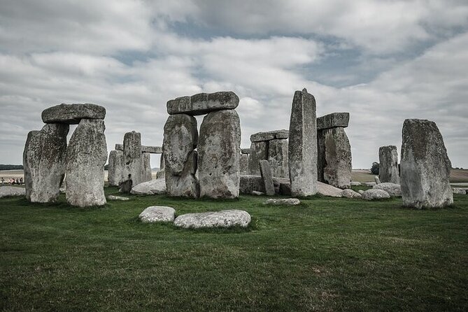 Stonehenge Private Immersive Audio Guide - Inclusions and Meeting Information