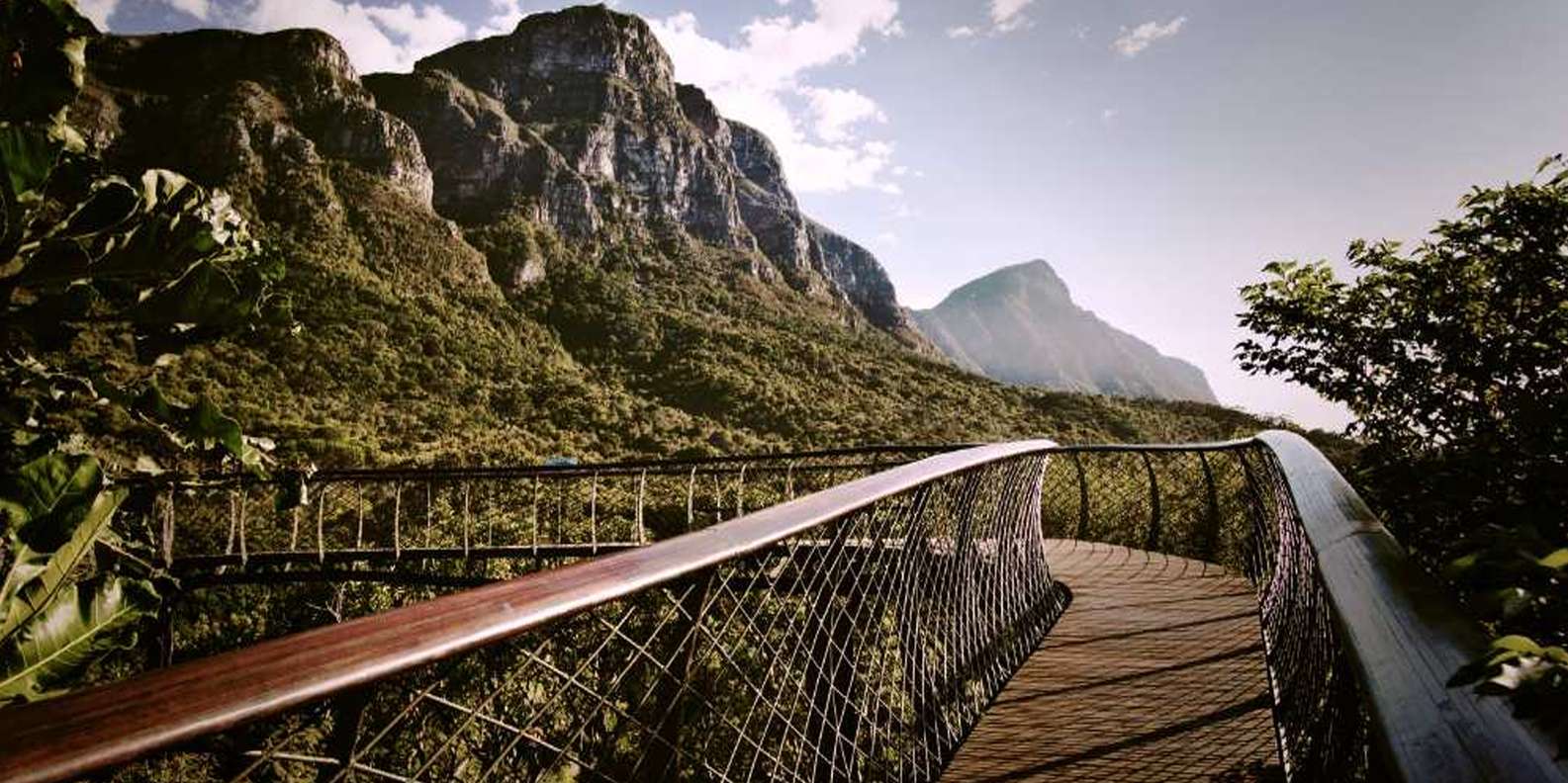 Table Mountain, Kirstenbosch Gardens & Constantia Wine Tour - Frequently Asked Questions