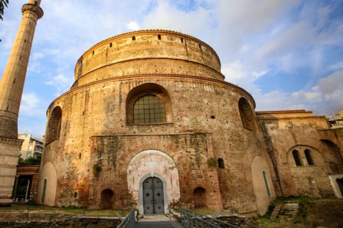 Thessaloniki: First Discovery Walk and Reading Walking Tour - Capturing Memories