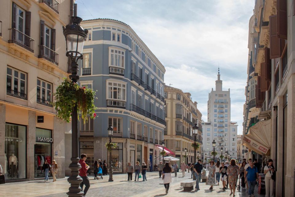 Tour of the Historic Center of Málaga Around the Market - Frequently Asked Questions