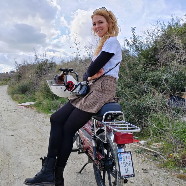 Unique Vintage Tomos Moped Tour Split - Back to the 80S - Tour Inclusions