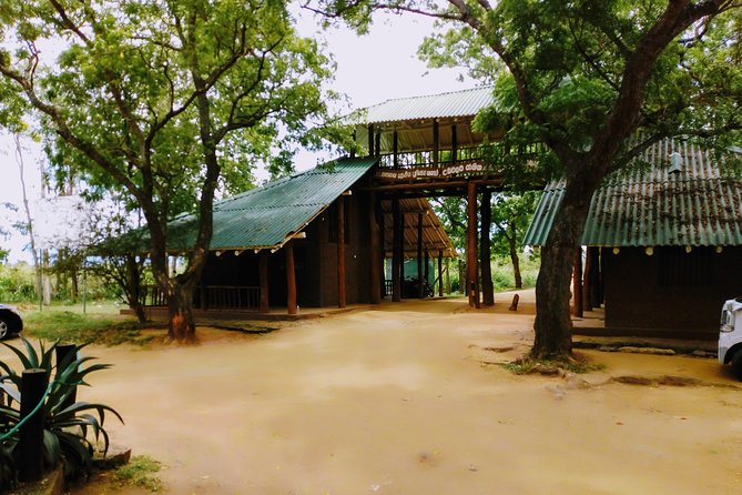 Visit Ella and Udawalawe Safari - 2 Days, All Inclusive - Exploring Ellas Attractions