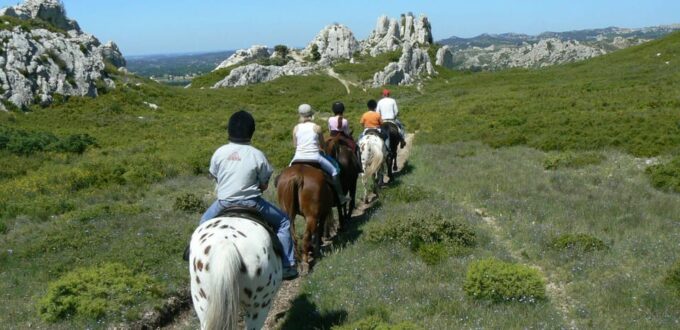 Aix: Sainte Victoire Horse Ride, Picnic & Wine - Frequently Asked Questions