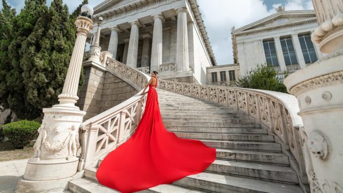 Athens: Flying Dress © Photoshoot Happy Birthday Package - Frequently Asked Questions