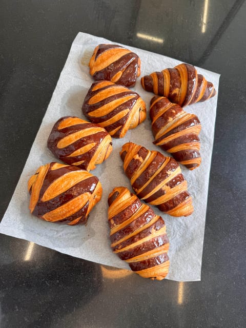 Bi Colour Croissant Baking Class in Paris by a Pastry Chef - Frequently Asked Questions