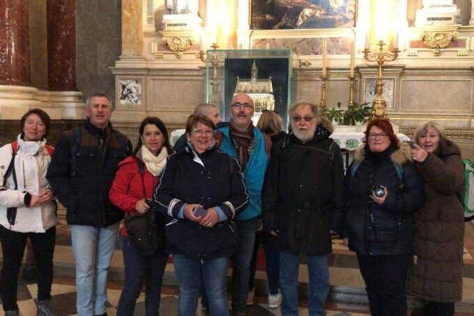 Budapest : Must-See Attractions Walking Tour - Frequently Asked Questions