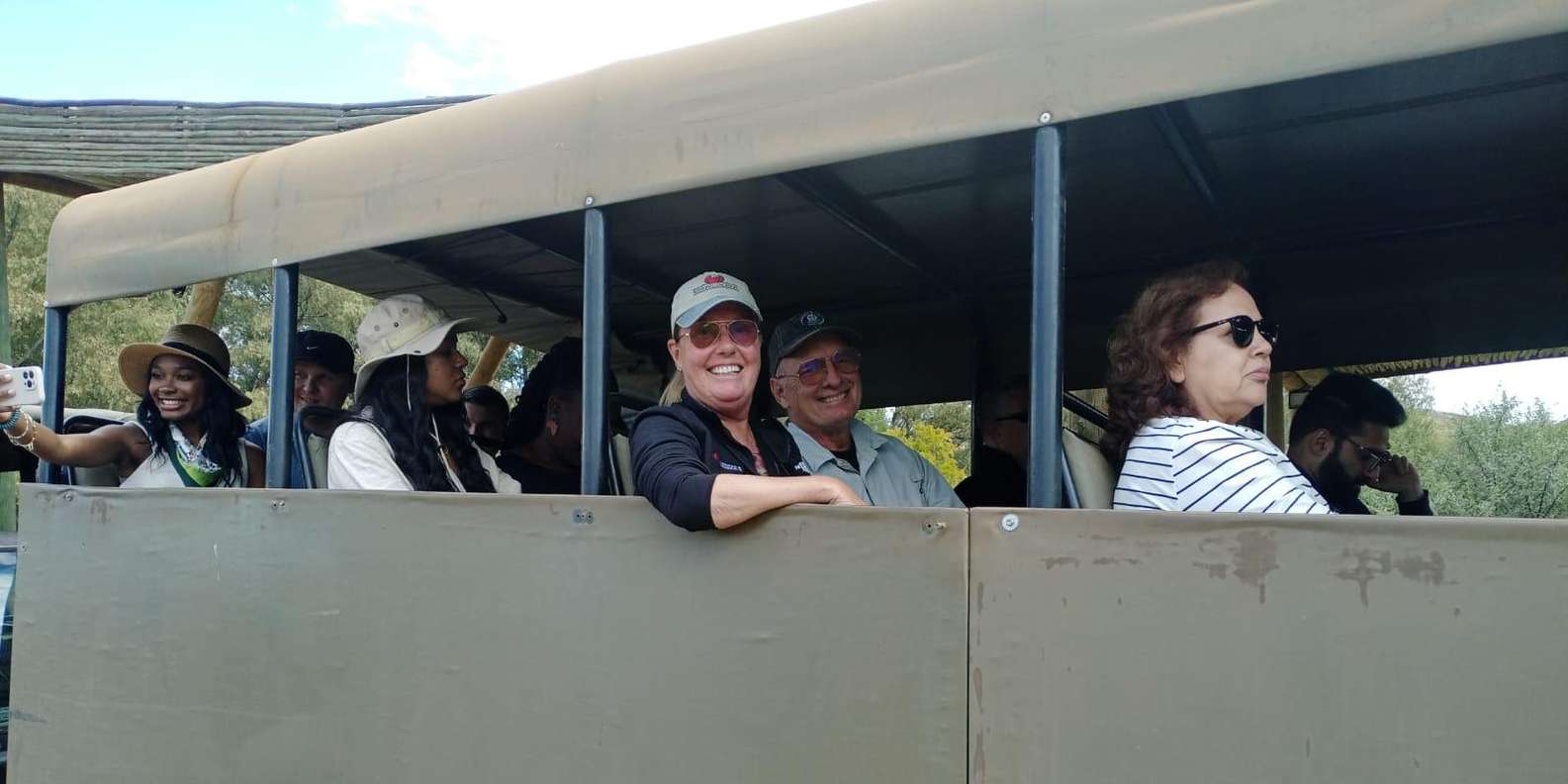 Cape Town: Aquila Reserve Safari With Lunch and Winery Visit - The Sum Up